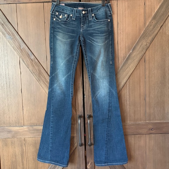 True Religion women’s jeans “Joey” pearl buttons - Picture 2 of 5